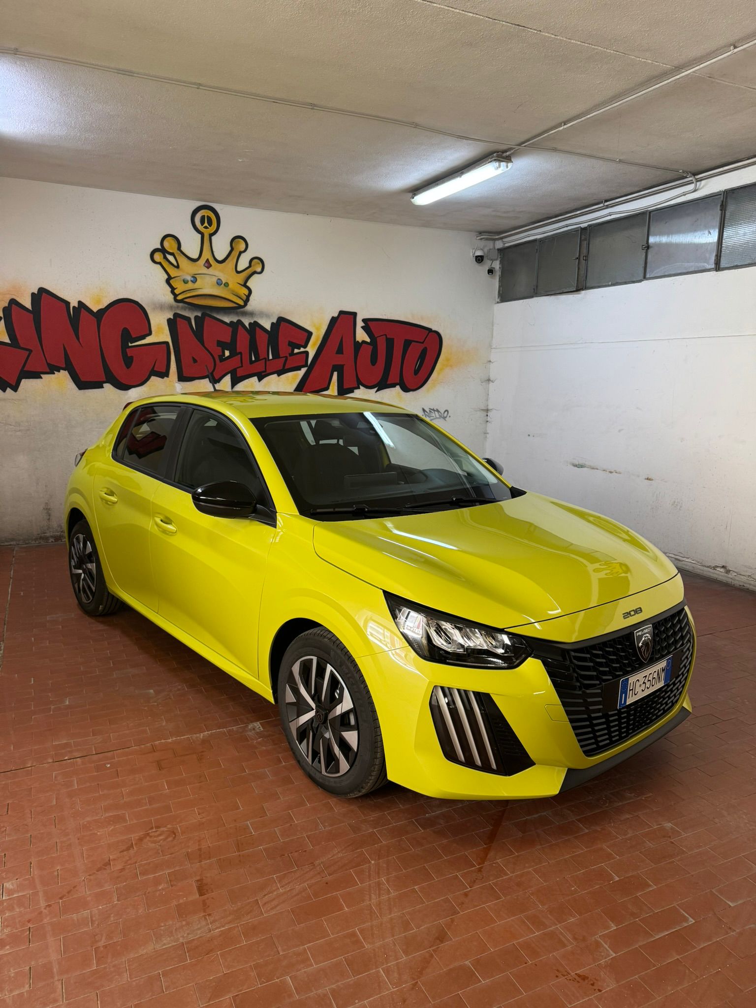 Peugeot 208